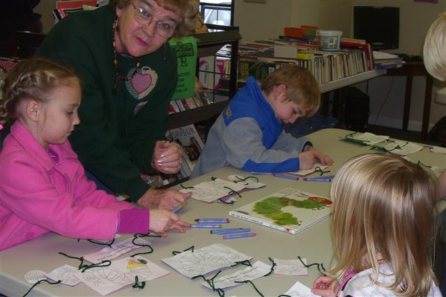 photo of participants in Middleton Community Library Story Hour