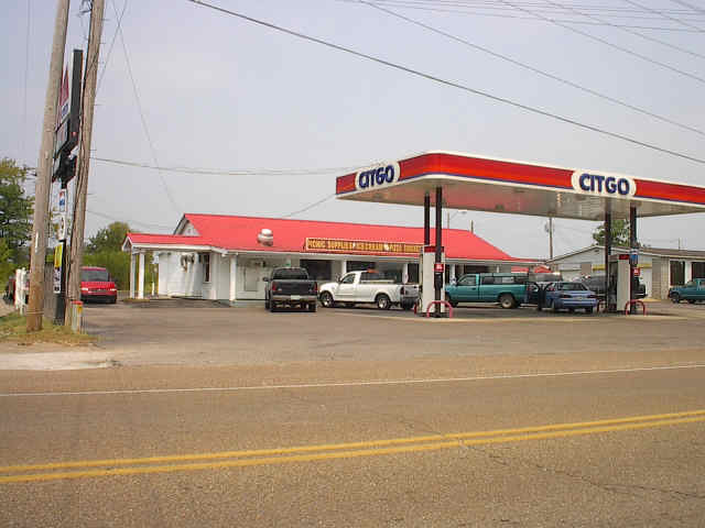 YOPP'S “C” STORE & SHAKERS 731-376-1255